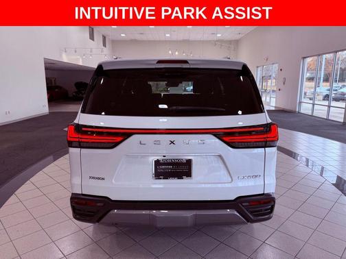 2022 Lexus LX 600 Premium