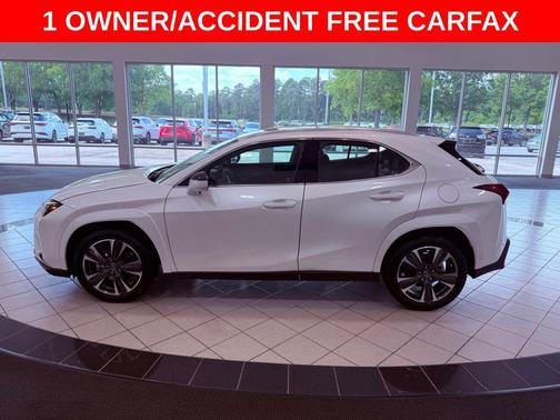 Eminent White Pearl 2025 Lexus UX 300h Premium