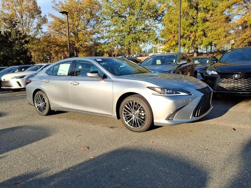 2025 Lexus ES 350 Base