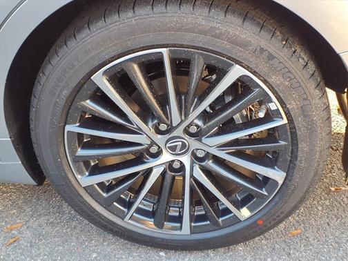 2025 Lexus ES 350 Base