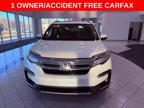 2019 Honda Pilot Touring 8-Passenger