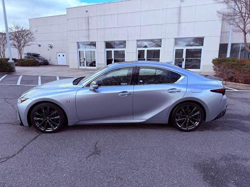 2022 Lexus IS 350 Base