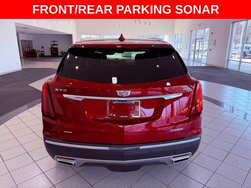 2022 Cadillac XT5 Premium Luxury