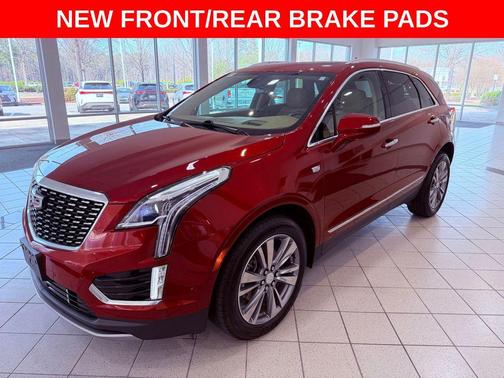 2022 Cadillac XT5 Premium Luxury