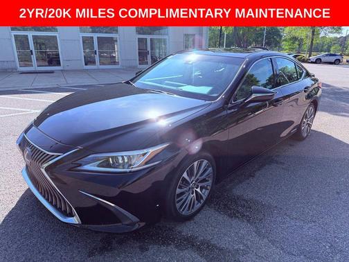 Obsidian 2020 Lexus ES 300h Base