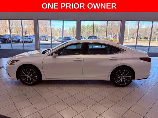 2025 Lexus ES 350 Premium