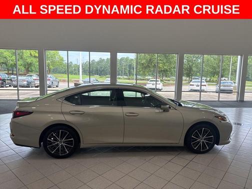 2024 Lexus ES 350 Premium
