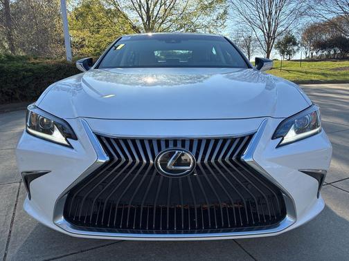 Eminent White Pearl 2019 Lexus ES 350 Premium