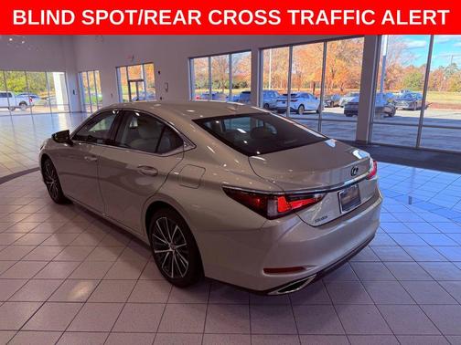 2024 Lexus ES 350 Premium