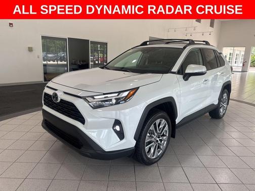 2025 Toyota RAV4 XLE Premium