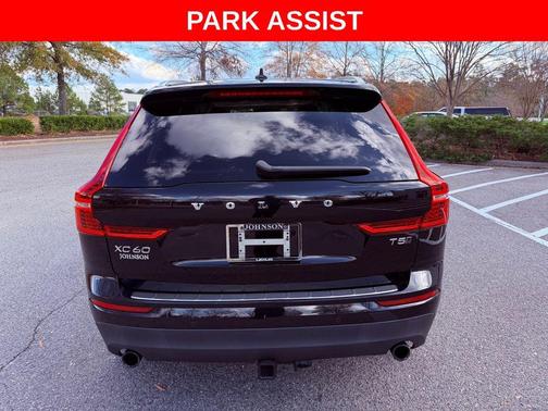 2019 Volvo XC60 T5 Momentum