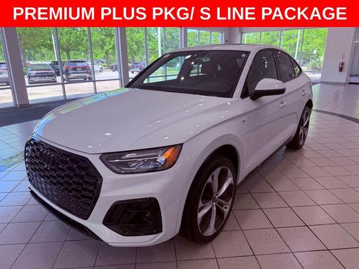Glacier White 2025 Audi Q5 45 S line Premium Plus