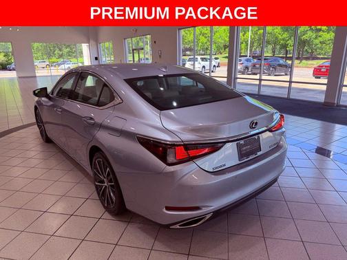 Iridium 2023 Lexus ES 350 Premium