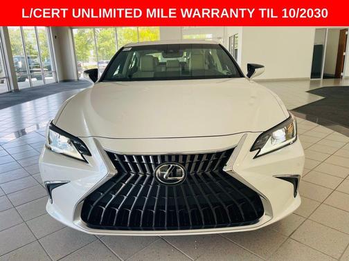 2025 Lexus ES 300h Base