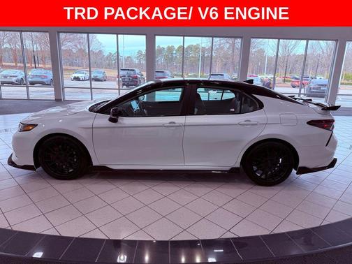 2024 Toyota Camry LE