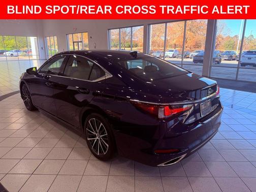 2025 Lexus ES 350 Premium