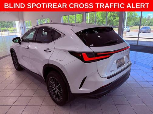 Eminent White Pearl 2024 Lexus NX 350 Premium