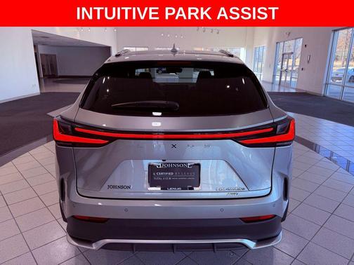 2024 Lexus NX 450h+ F SPORT Handling