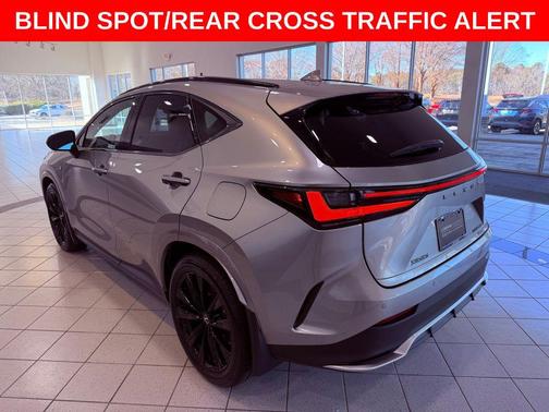 2024 Lexus NX 450h+ F SPORT Handling