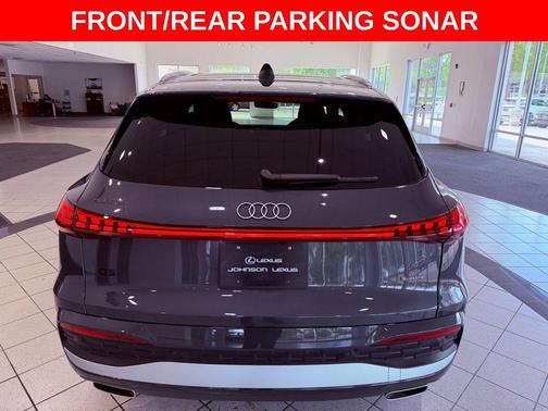 Tambora Gray Metallic 2025 Audi Q5 Premium Plus TFSI quattro S tronic