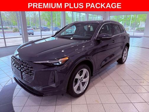 Tambora Gray Metallic 2025 Audi Q5 Premium Plus TFSI quattro S tronic