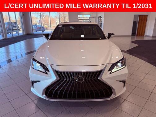 2025 Lexus ES 300h Base