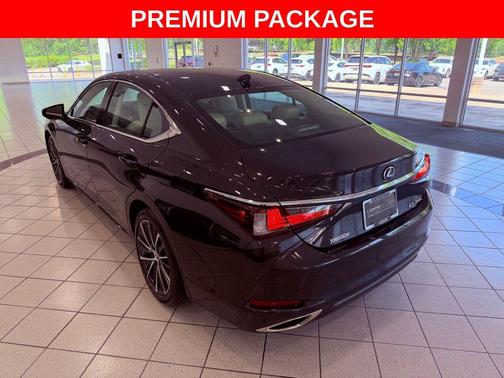 Caviar 2024 Lexus ES 350 Premium