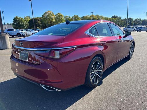 Matador Red Mica 2023 Lexus ES 350 Base
