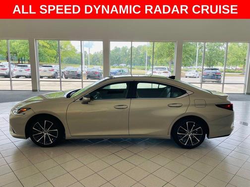 2024 Lexus ES 350 Base