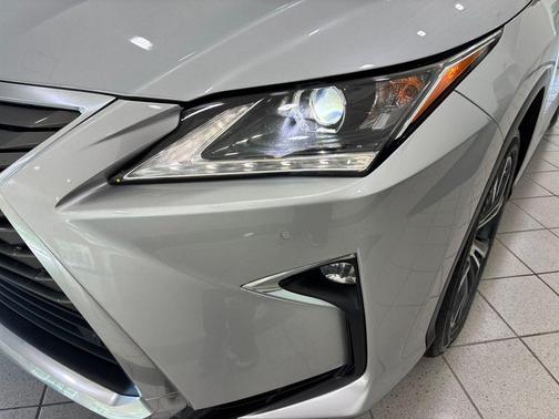 Silver Lining Metallic 2018 Lexus RX 350 Premium