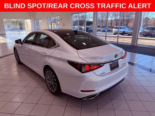 2024 Lexus ES 350 Luxury