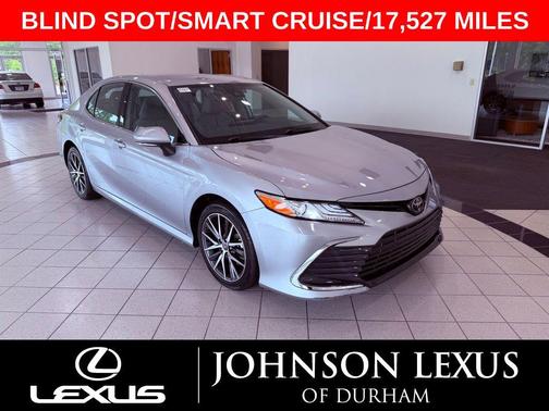 Celestial Silver Metallic 2022 Toyota Camry XLE