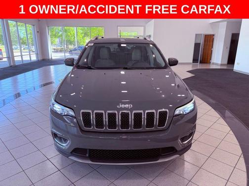 Sting-Gray Clearcoat 2020 Jeep Cherokee Limited