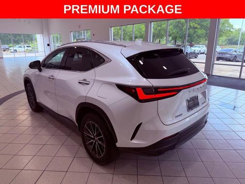 Eminent White Pearl 2025 Lexus NX 250 Premium