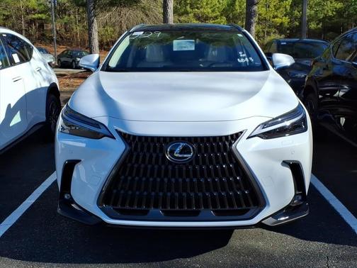 2026 Lexus NX 450h+ Luxury