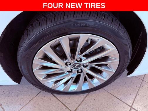 2020 Lexus ES 350 Luxury