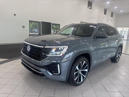 2024 Volkswagen Atlas Cross Sport 2.0T SEL Premium