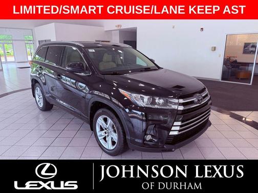 Midnight Black Metallic 2017 Toyota Highlander Limited