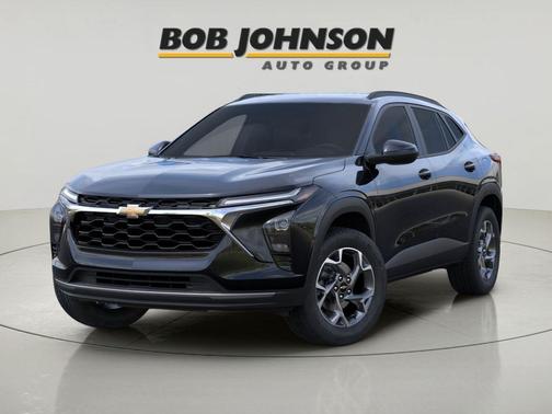 Mosaic Black Metallic 2026 Chevrolet Trax LT