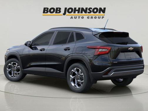 Mosaic Black Metallic 2026 Chevrolet Trax LT