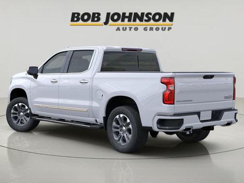 Polar White Tricoat 2026 Chevrolet Silverado 1500 High Country