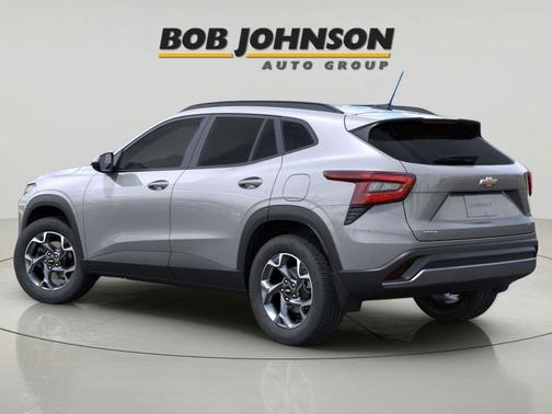 Sterling Gray Metallic 2026 Chevrolet Trax LT