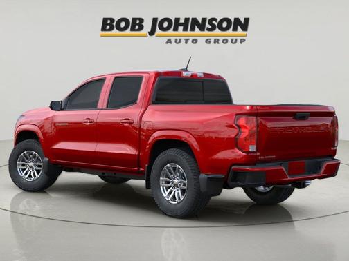 Radiant Red Tintcoat 2026 Chevrolet Colorado LT