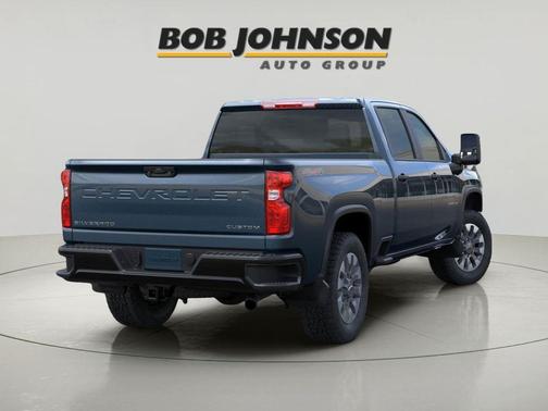 2026 Chevrolet Silverado 2500 Custom