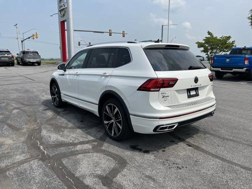 2022 Volkswagen Tiguan SEL R-Line