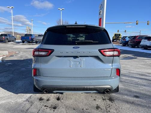 2023 Ford Escape ST-Line