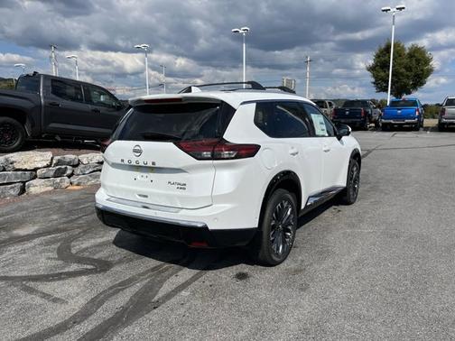 2026 Nissan Rogue Platinum