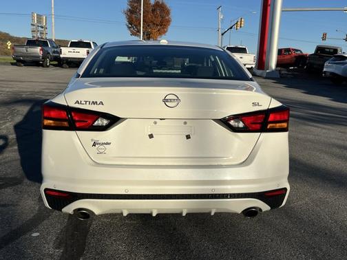 2024 Nissan Altima 2.5 SL