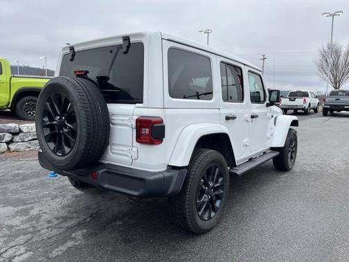 2023 Jeep Wrangler 4xe Sahara