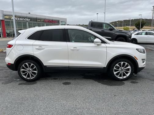 2019 Lincoln MKC Select